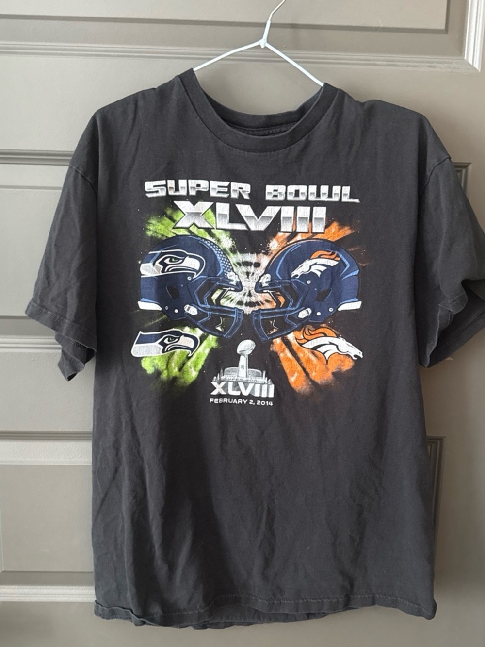 Super Bowl XLVIII 2014 Seattle Seahawks vs Denver Broncos T-Shirt Men's L Black